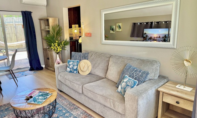 Kihei Cottage | Private Modern 1BR/1BA Tropical Kihei Maui Cottage by the Beach