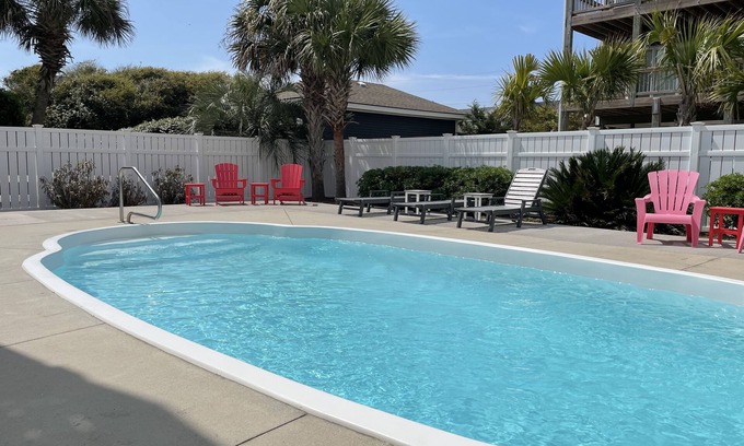 Surf City House | Private Pool - 5 BD 3.5 BA - Ocean view - 2nd Row - de Lime & de Coconut