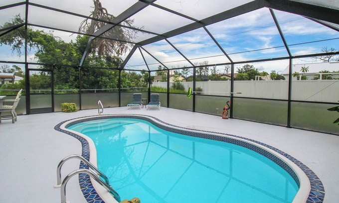Englewood East House | Private Pool Home, Awake Zone