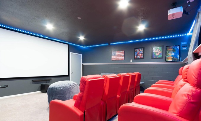 Mid America House | Private Pool | Mountain Top Views | Home Theater