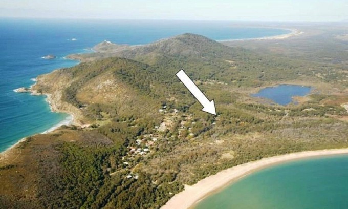 Arakoon House | Private property with air-conditioning, a large deck and great...