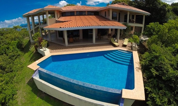 Playa Hermosa House | Private, Quiet, Wonderfully Priced Getaway Vacation Home - VIlla Quetzal