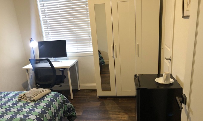 Alum Rock House | Private Room / Bath / Super Fast WiFi