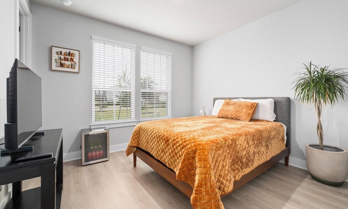Austin House | Private room + BathnAirport-COTA-Downtown