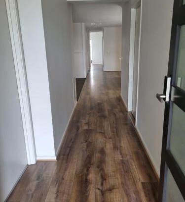Truganina House | Private Room cbd Airport 20 min