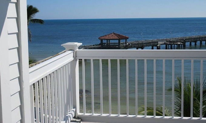 Old Town Resort | Private Sandy Beach Coconut Beach Retreat+Amenities, 2BR Suite