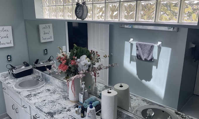 Indian Trails Apartment | Private studio