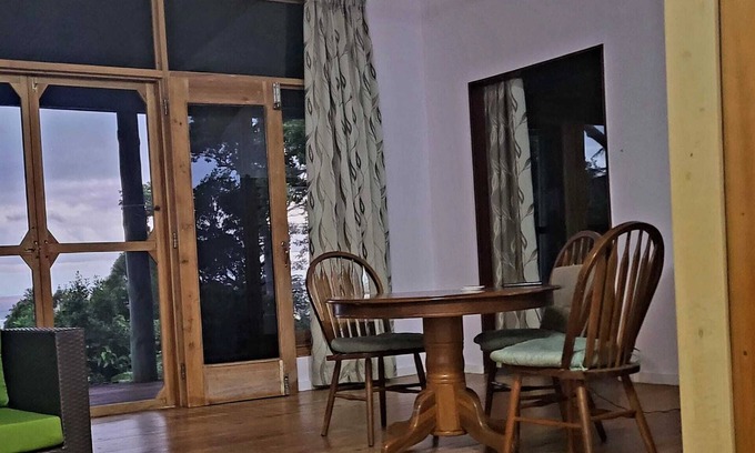 Deuba House | Private Tropical Rain forest Hide away 5 min walk to the beach and resort