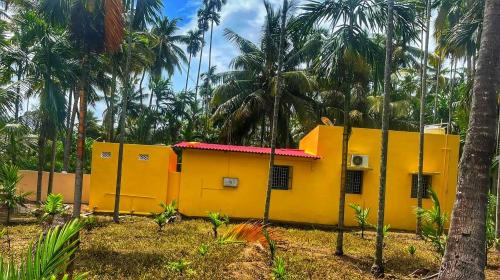 Coimbatore Villa | Private Villa Inside Coconut Farm By Shivalaya