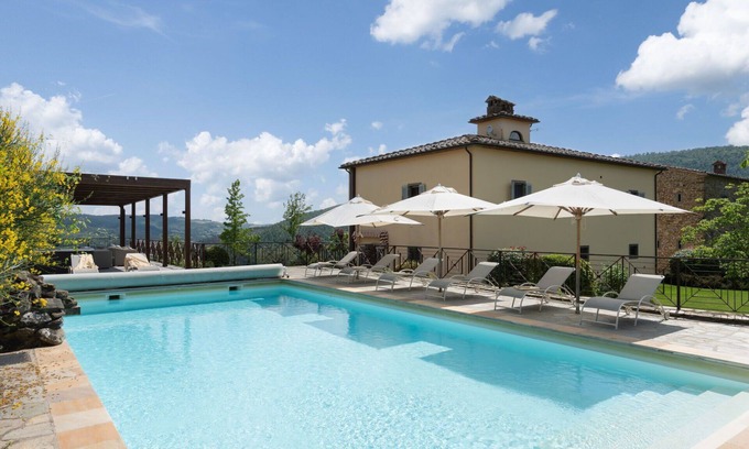 Subbiano Villa | Private Villa with A/C, private pool, WIFI, hot tub, TV, patio, panoramic view, close to Arezzo