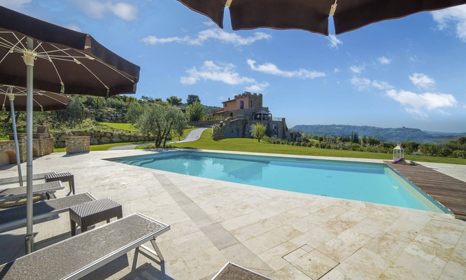 Iano Villa | Private Villa with private pool, WIFI, A/C, TV, terrace, panoramic view, close to San Gimignano