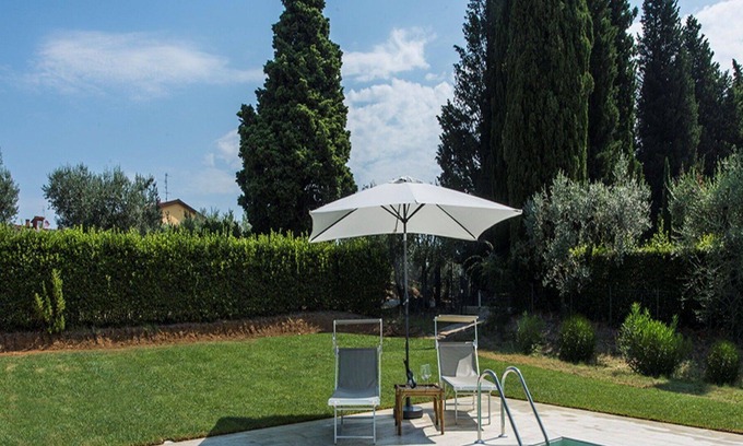 Lastra a Signa Villa | Private Villa with WIFI, private pool, A/C, TV, patio, pets allowed, panoramic view, parking
