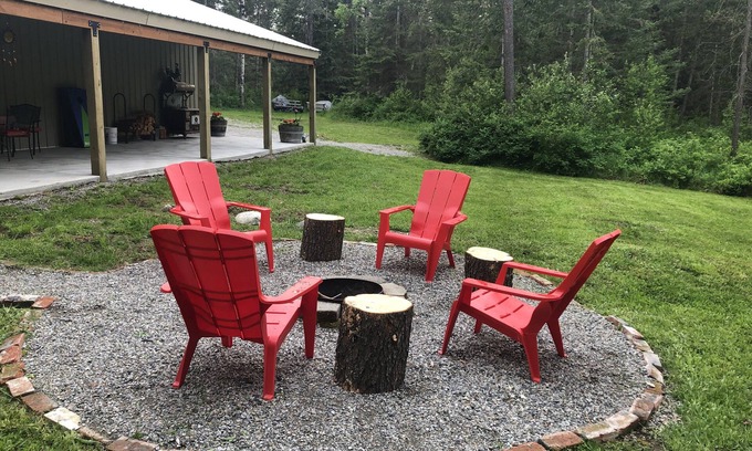 Hayden House | Private Wooded Retreat