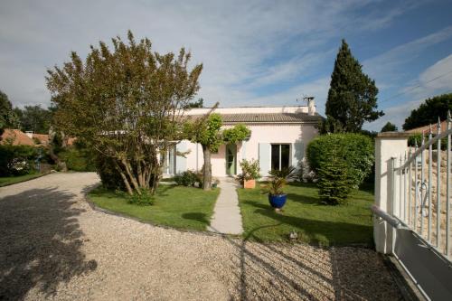 Salleboeuf House | Proche de Bordeaux et Saint Emilion, maison au calme avec grand jardin
