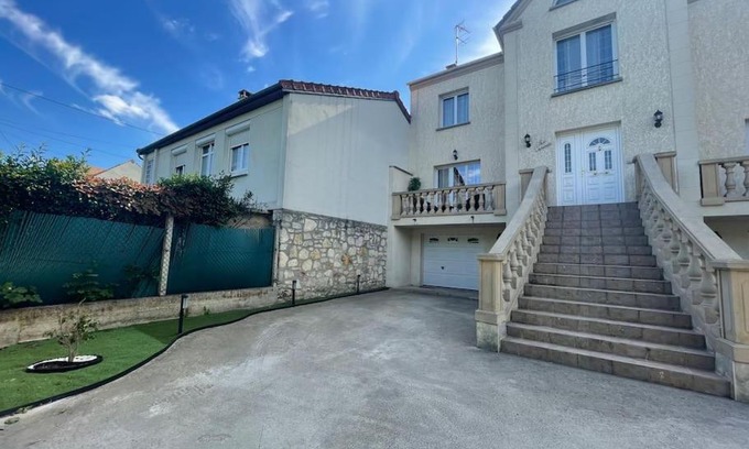 Gournay-sur-Marne House | Proche Paris et Disney Maison 90 M2 CLIMATISÉ bord de Marne