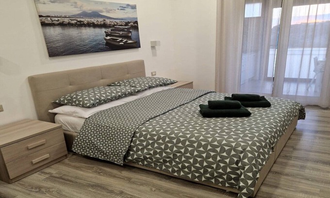 San Lazzaro Apartment | PROMOTION Holiday home Mareluna, studio apartment in the center of Agerola