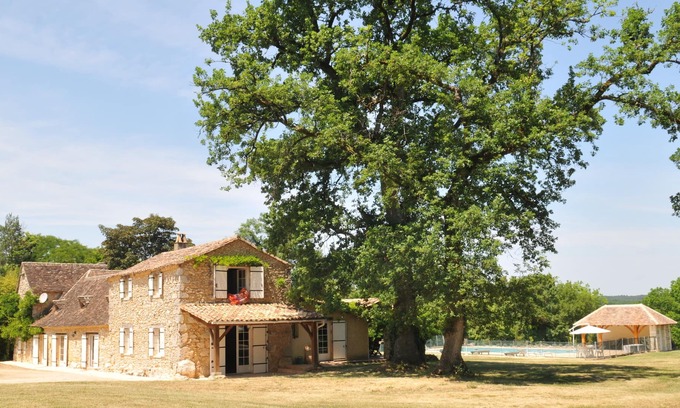 Faux House | PROPERTY 13th 2 ha heated swimming pool tennis classified 4 *