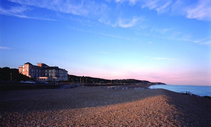 Hythe House | Prospect Cottage by Bloom Stays