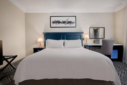 Sandown Hotel | Protea Hotel by Marriott Johannesburg Balalaika Sandton