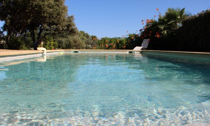 La Bastide-des-Jourdans House | Provence Luberon - Beautiful Provencal house with private pool in nature