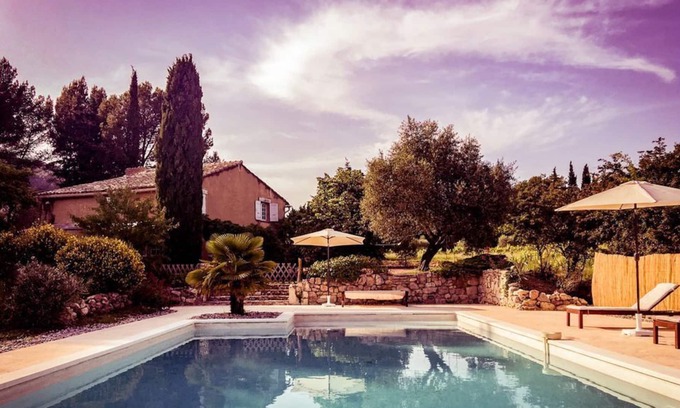Le Barroux Other | Provencal farmhouse surrounded by vineyards, superb view, nature, calm, large swimming pool