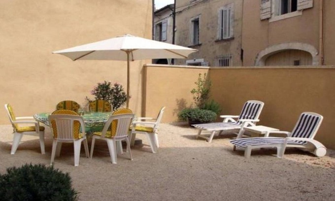 Bonnieux House | PROVENCE BLUE LUBERON STOPOVER