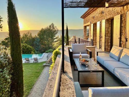 Roussillon Villa | provence living