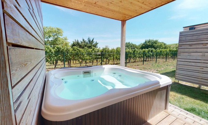 Hunawihr House | prunelle jacuzzi le clos des vignes