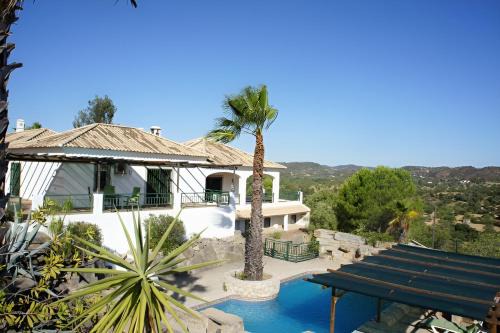 Fonte do Bispo Villa | Villa Metacasa by Portucasa