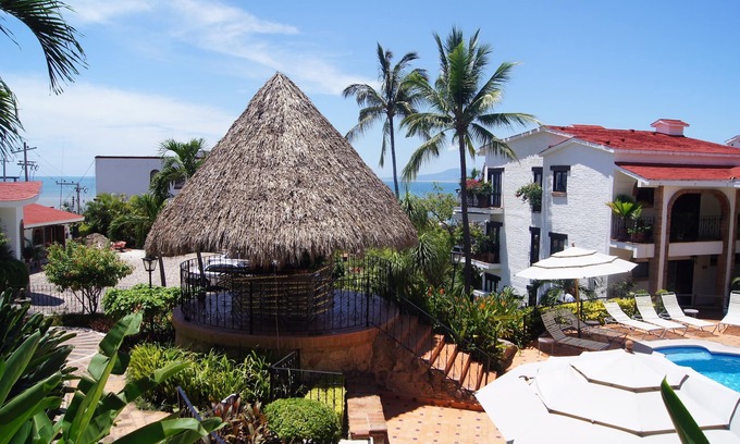 Downtown Puerto Vallarta Apartment | Puerto Vallarta Condo in beautiful, secure complex