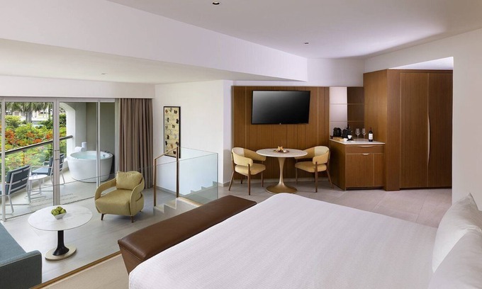 Bavaro Hotel | Punta Cana Beach Resort with All-Inclusive Perks & Casino | 4 Units