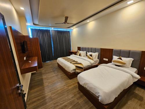 Village Hokra Hotel | pushkar mountain valley