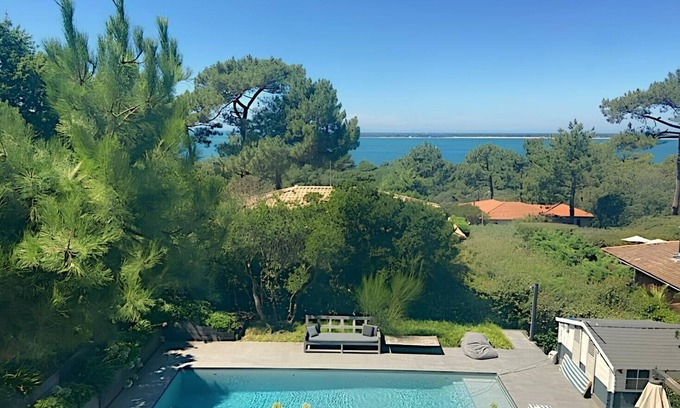 Pyla-sur-Mer Villa | Pyla - Superb property with Bassin view