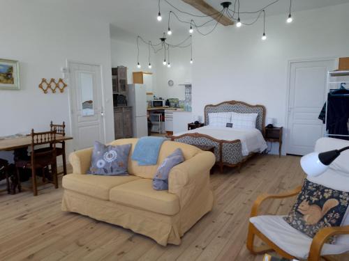 Saint-Gaudens Apartment | Pyrenees Vue - Vues Fantastique, Calme, Jardin, Piscine, Parking Gratuit Sur Place