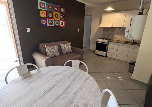 La Consulta Apartment | Quí - alojamientos