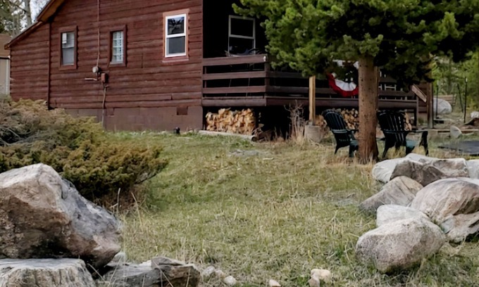 Grand Lake Cabin | Quaint Cabin Viewing Shadow Mountain Lake, Mountain Views and Lake Access nearby