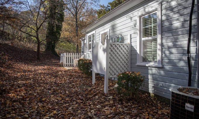 Townsend Cottage | Quaint, charming, lots of character in this 90-year-old cottage in Townsend, TN.