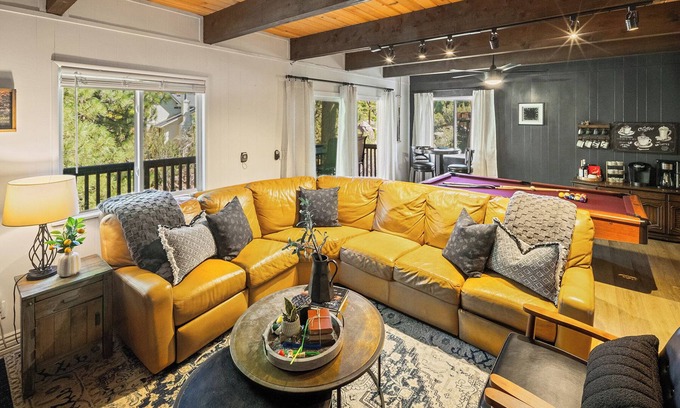 Fox Farm House | Quaint Gambrel Retreat, Pool Table, 3 Bdr, Pets