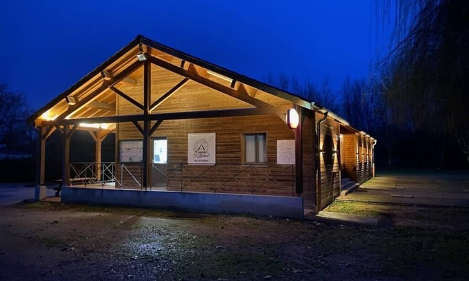 Savigny-sur-Grosne RV Rental | Quality nature campsite and restaurant with family cuisine in Burgundy