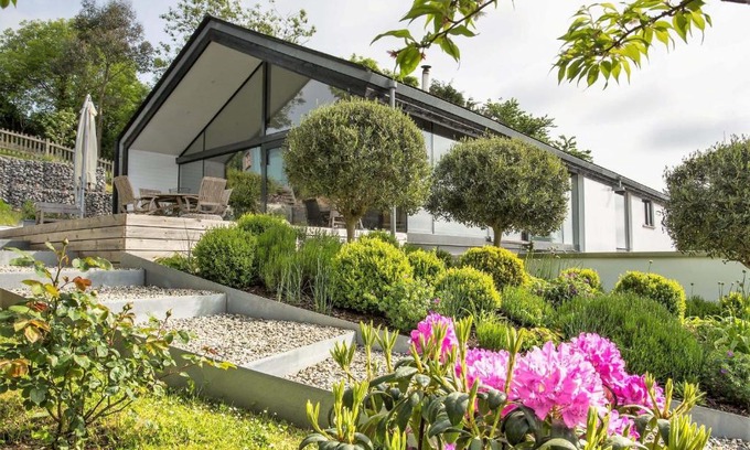 Kingsbridge House | Quarry House