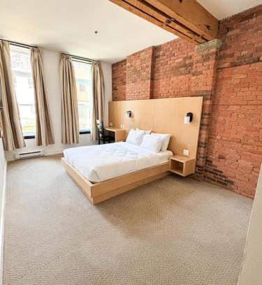 Downtown St. John's House | Queen Room at The Franklin Hotel on Water Street
