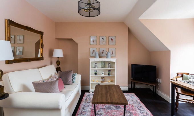 Ramsgate Apartment | Queenie - Budget 1 bedroom apartment