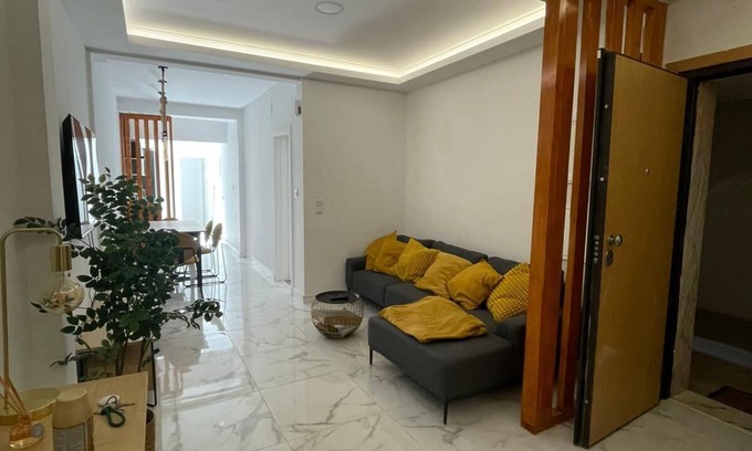 Carvoeira Apartment | Queluz Maison a Cosy Apartment with a Jacuzzi/hot tub
