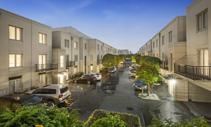 South Yarra Apartment | Quest Prahran