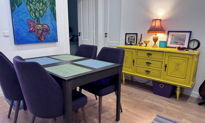 Santo Condestavel Apartment | Quiet 2 BD with Terrace in Campo de Ourique