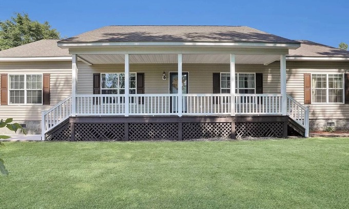 Castle Hayne House | Quiet and nestled away