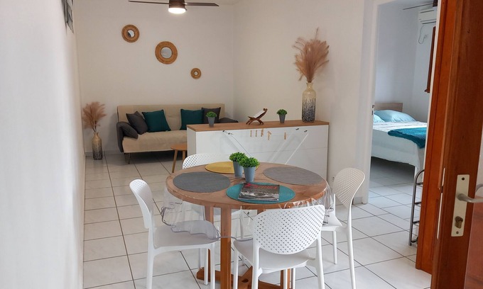Point d'Or Apartment | Quiet apartment with swimming pool and lush greenery lulled by birdsong