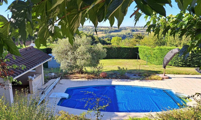 Montseveroux House | Quiet country house with swimming pool and lovely views.