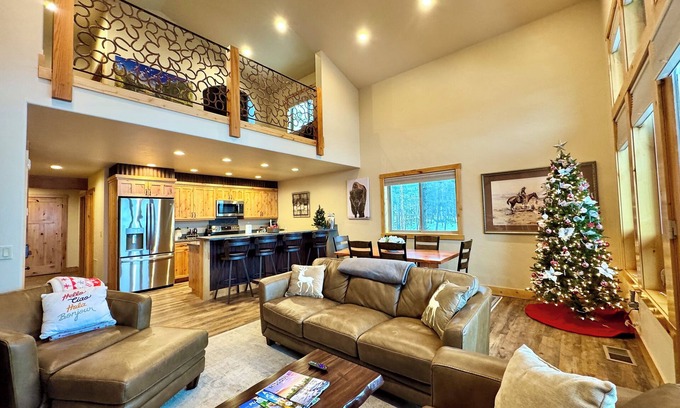 Bigfork House | Quiet, Cozy and Spacious Eagle Bend Townhome