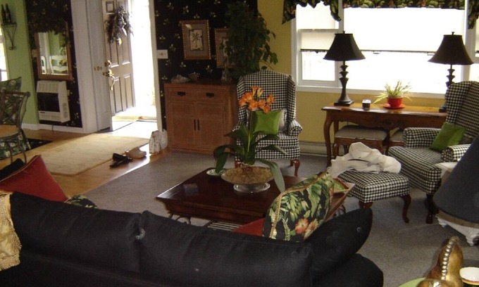 Bushkill House | Quiet, Cozy, and Close to Home
